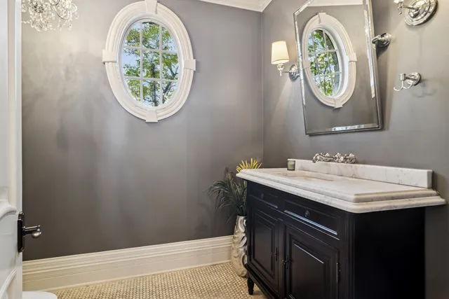 $1,395,000 | 165 Haverton Way, North Barrington, IL 60010