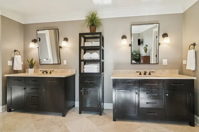 $1,395,000 | 165 Haverton Way, North Barrington, IL 60010