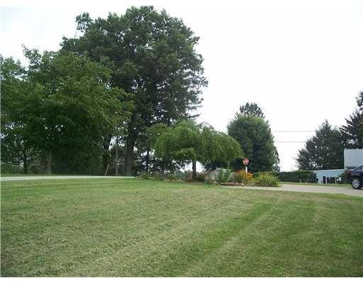 150 Craft Road Washington, PA 15301 - Photo 11 of 11 Yard/Garden.
