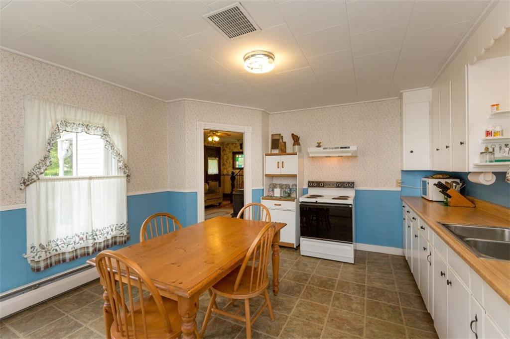 602 Old Portland Road Brunswick, ME 04011 - Photo 5 of 19 Photo