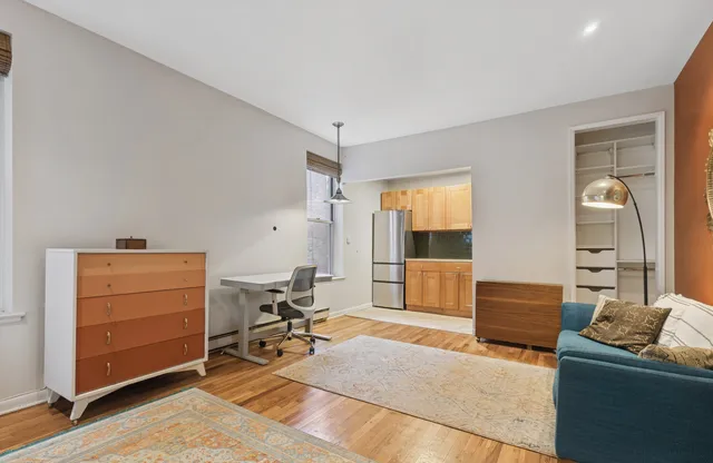 a picture of a bench in a room