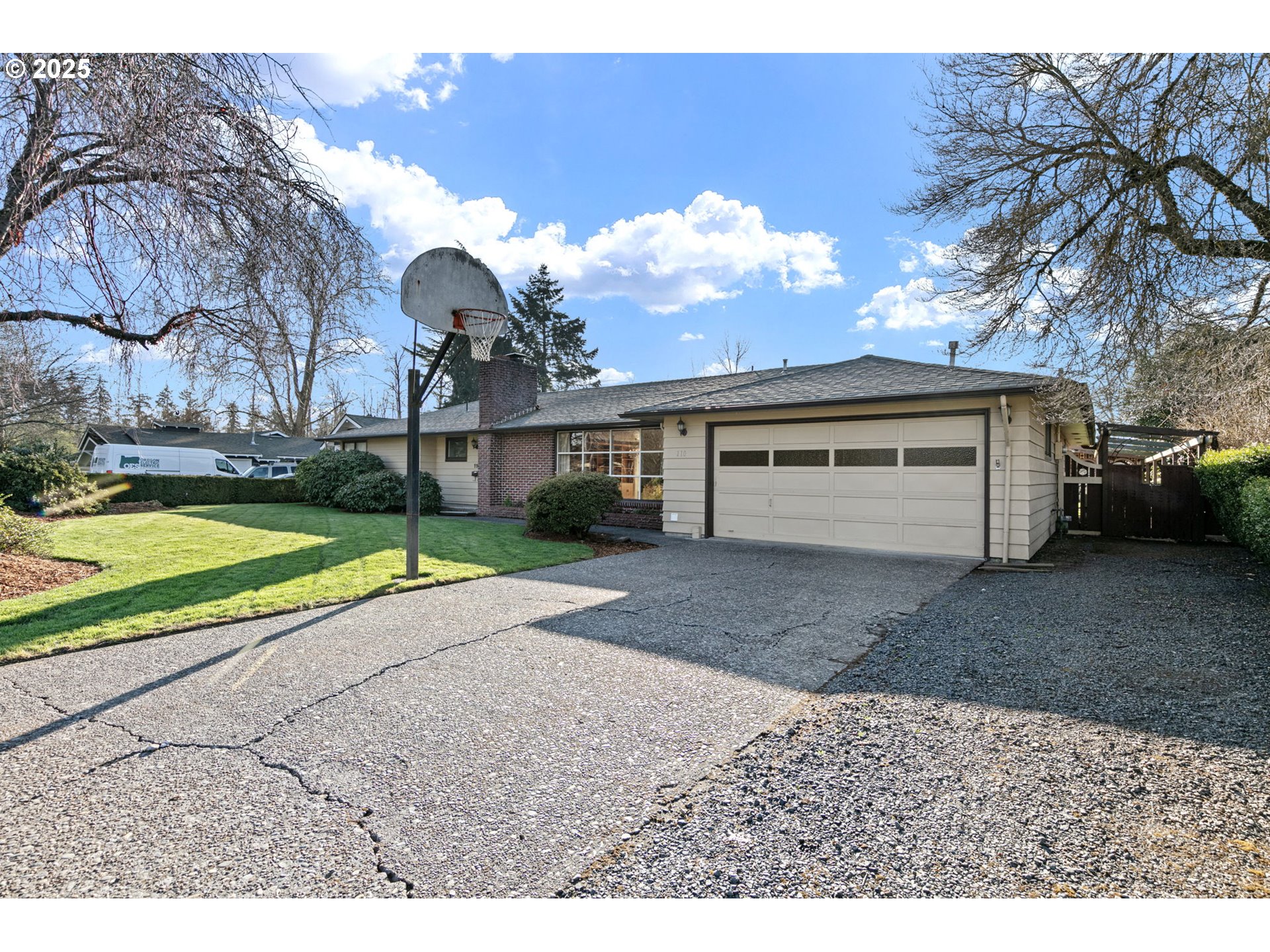 110 Rustic Place Eugene, OR 97401 - Photo 4 of 48 Gallery Image 4