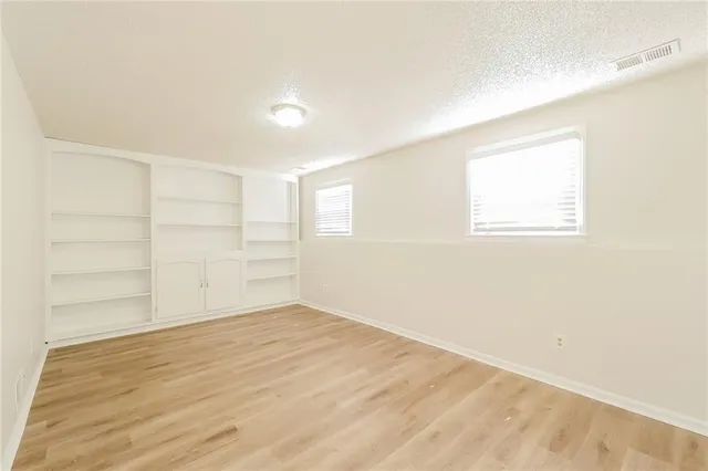 $2,370 | 1018 Silver Lake Drive, Raymore, MO 64083