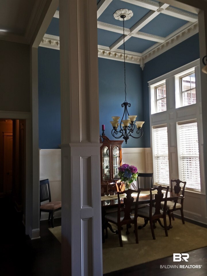289 Chet Avenue Fairhope, AL 36532 - Photo 3 of 22