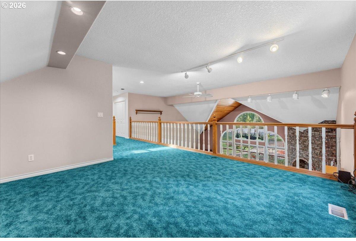 12611 Southeast Marsh Road Sandy, OR 97055 - Photo 32 of 48 Gallery Image 32