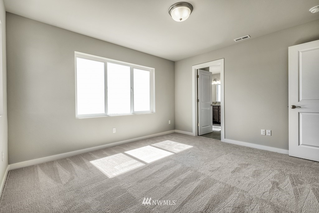 3621 192nd Street Southeast, Unit 1 Bothell, WA 98012 - Photo 9 of 24 Gallery Image 9