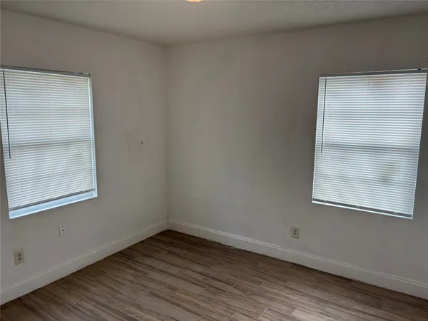 $2,000 | 6709 Kassarine Pass, Houston, TX 77033