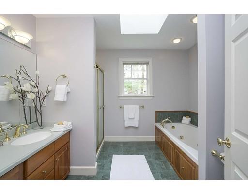 18 Woodcliffe Road Lexington, MA 02421 - Photo 13 of 26