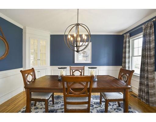 18 Woodcliffe Road Lexington, MA 02421 - Photo 4 of 26