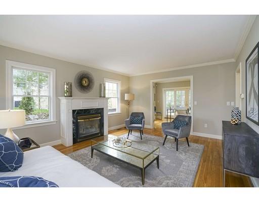 18 Woodcliffe Road Lexington, MA 02421 - Photo 5 of 26