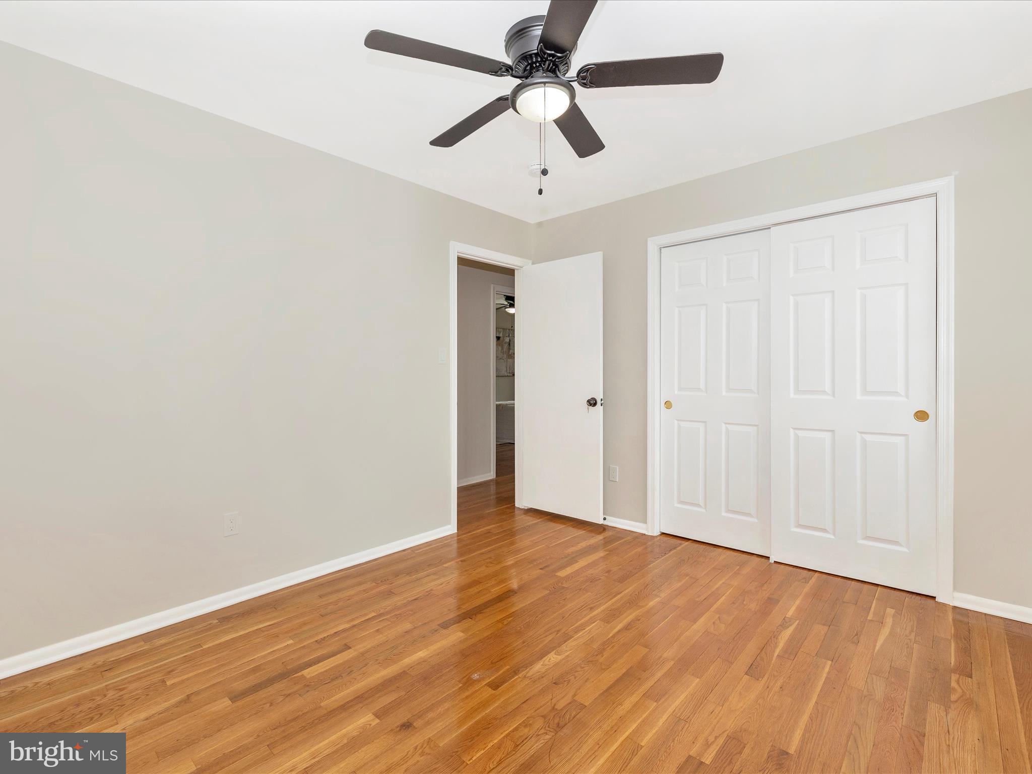 19329 Olney Mill Road Olney, MD 20832 - Photo 23 of 46 Bedroom 3