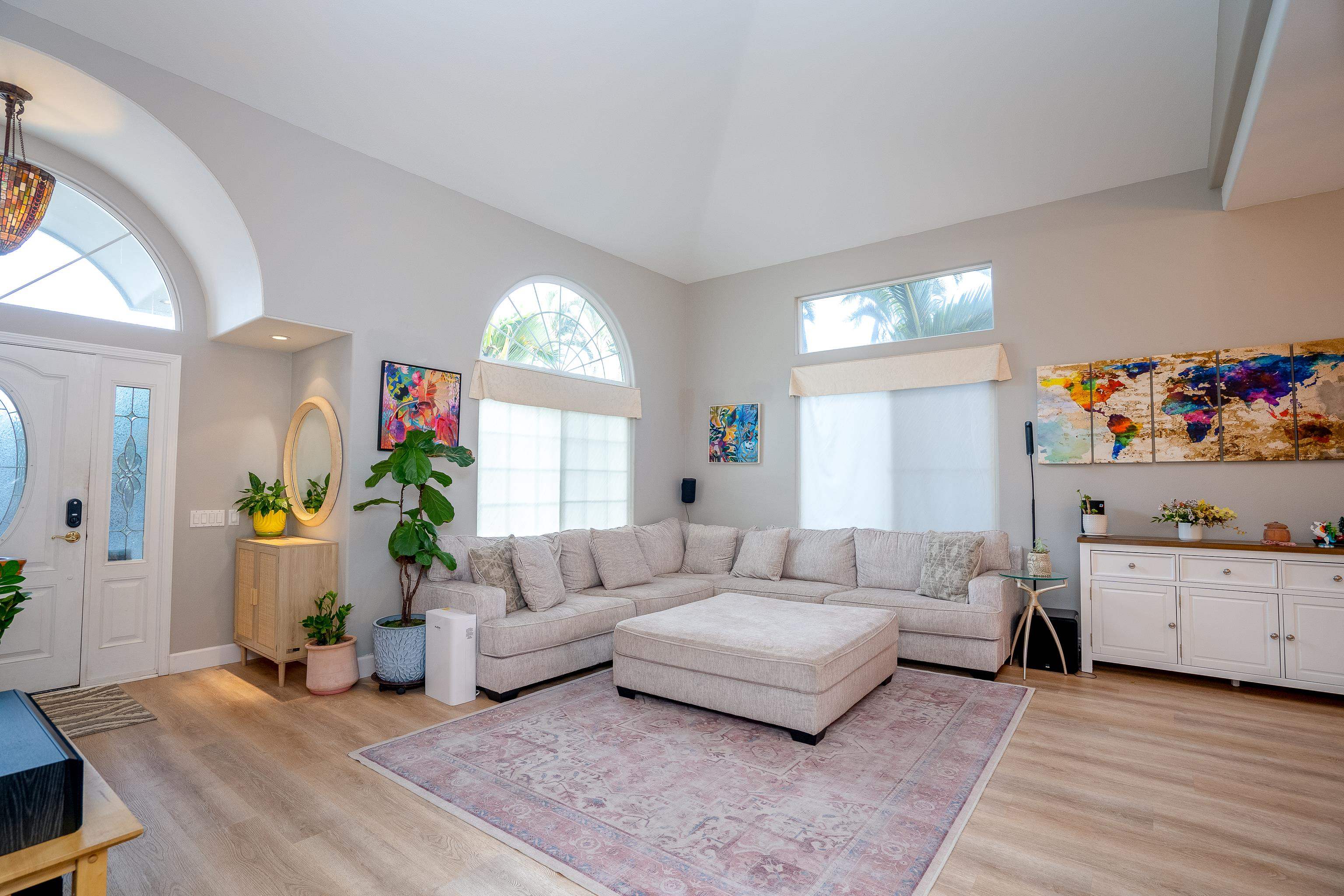 52 Kuukama Street Kahului, HI 96732 - Photo 8 of 28 a living room with furniture and a window