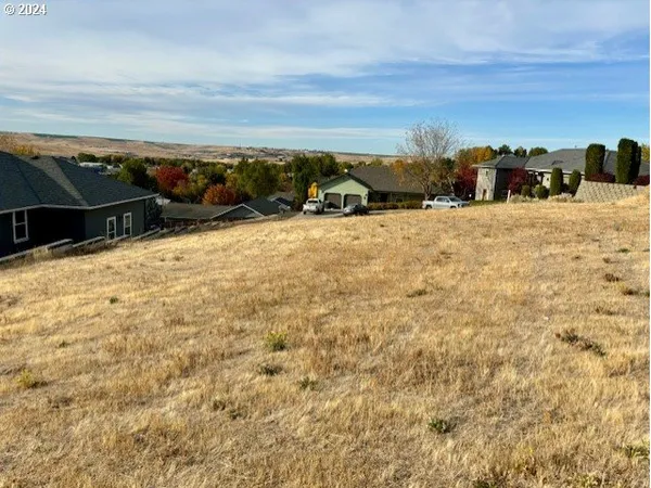 $67,000 | Southwest Quinney Lane, Pendleton, OR 97801