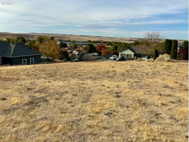 $67,000 | Southwest Quinney Lane, Pendleton, OR 97801