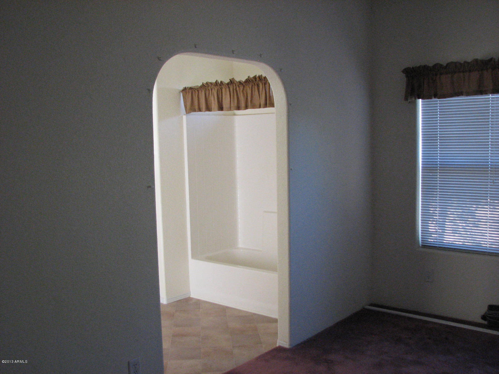 6452 Old Homestead Road Show Low, AZ 85901 - Photo 8 of 12 master bath-6