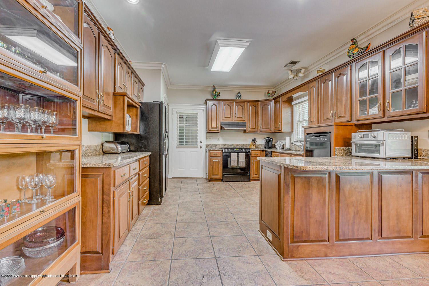 4195 Fogg Road North Lake Cormorant, MS 38641 - Photo 13 of 40 4195-fogg-rd-203150-13-snapsold-screen
