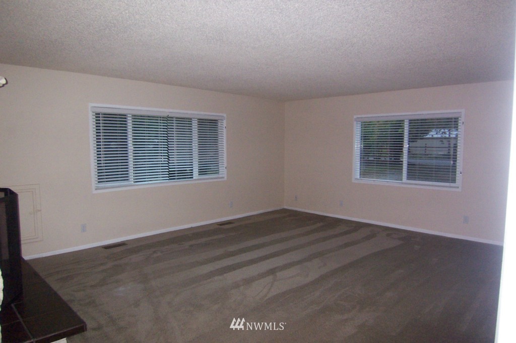 5308 Banner Road Southeast Port Orchard, WA 98367 - Photo 12 of 25 Gallery Image 12