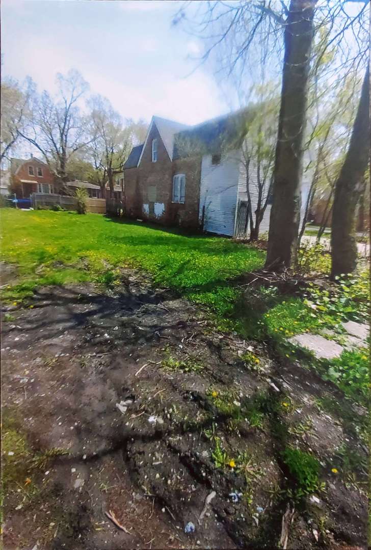 904 North Trumbull Ave