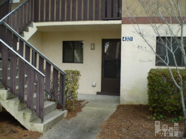 4321 Holly Tree Road Wilmington, NC 28403 - Photo 1 of 3 Primary Photo