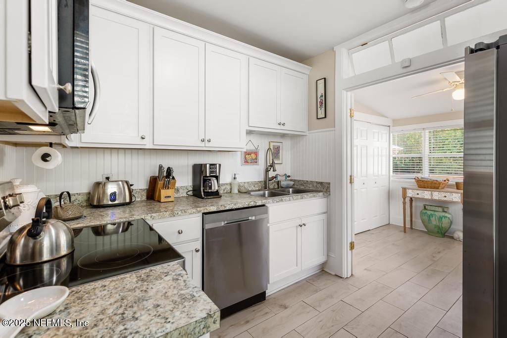 3669 Valencia Road Jacksonville, FL 32205 - Photo 13 of 41 3669 Valencia Rd-39