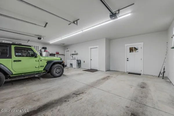 $2,650,000 | 891 Ames Way, Dover, ID 83825