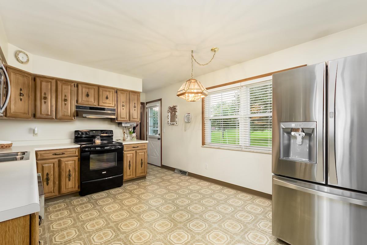 4233 Charlotte Road Obetz, OH 43207 - Photo 11 of 27 Gallery Image 11