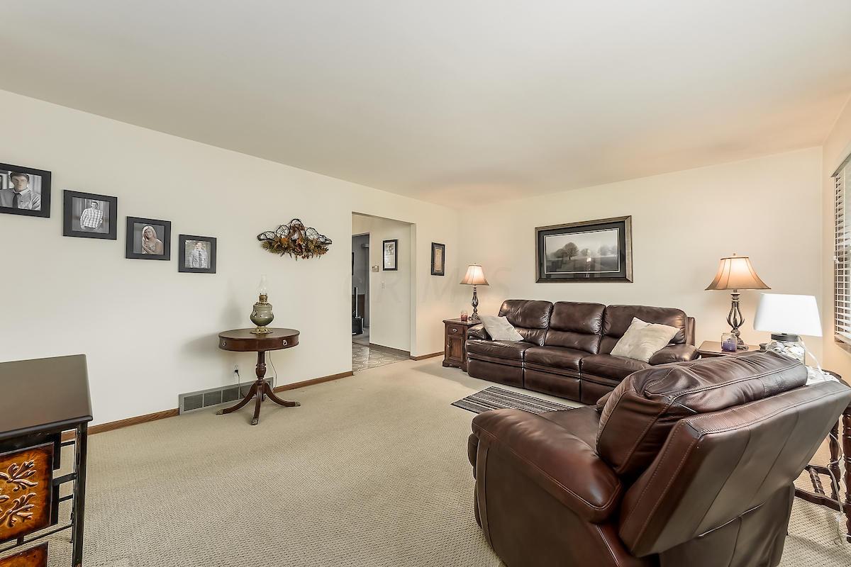 4233 Charlotte Road Obetz, OH 43207 - Photo 5 of 27 Gallery Image 5