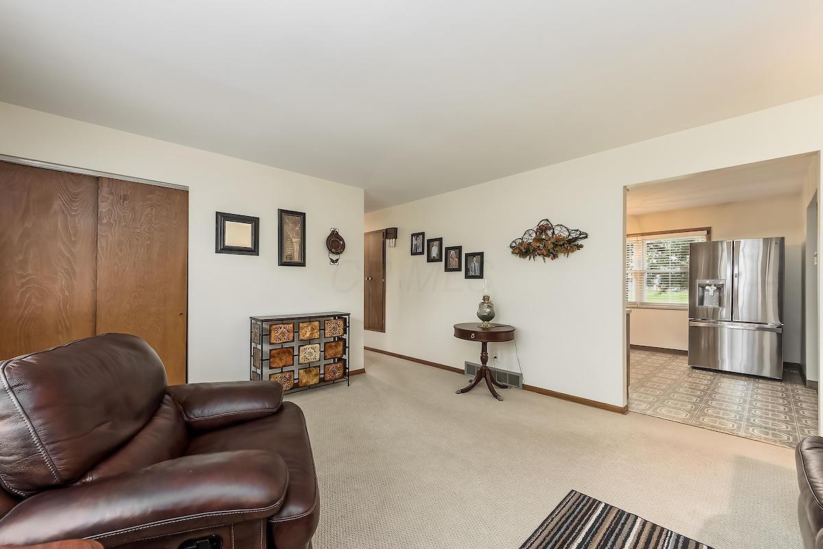 4233 Charlotte Road Obetz, OH 43207 - Photo 6 of 27 Gallery Image 6