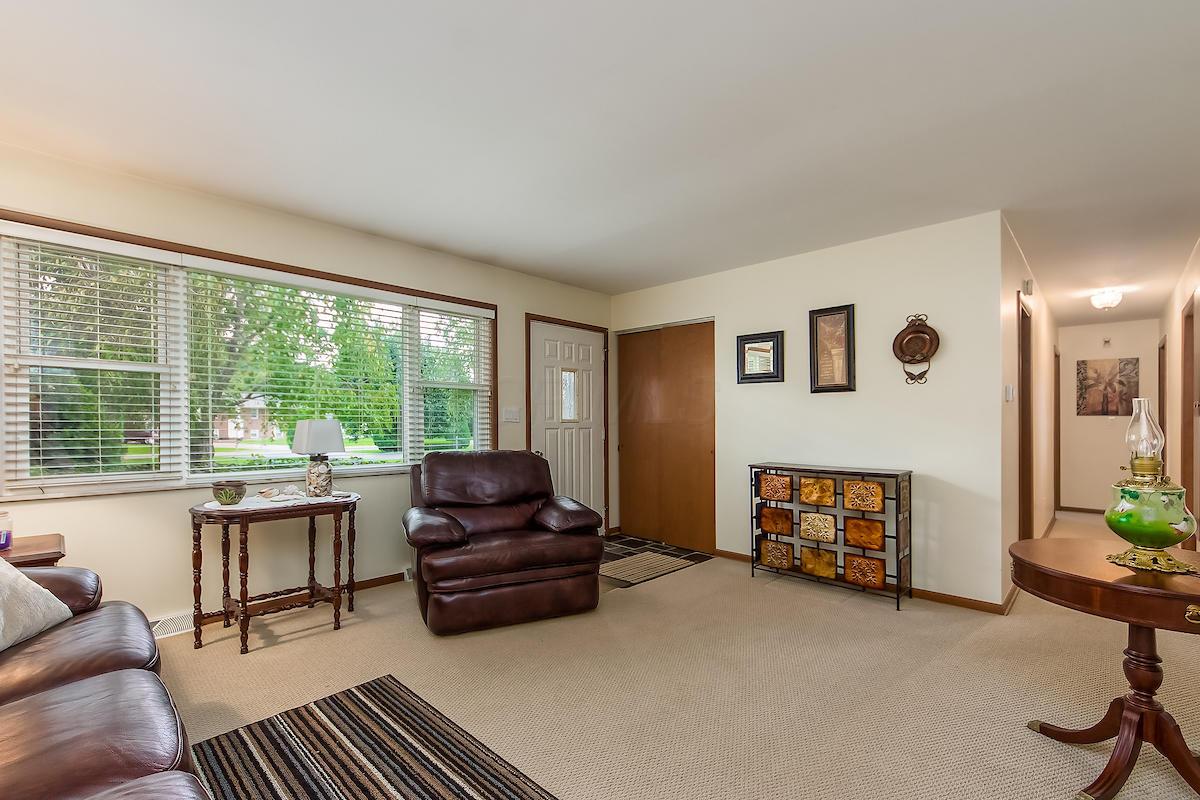 4233 Charlotte Road Obetz, OH 43207 - Photo 7 of 27 Gallery Image 7