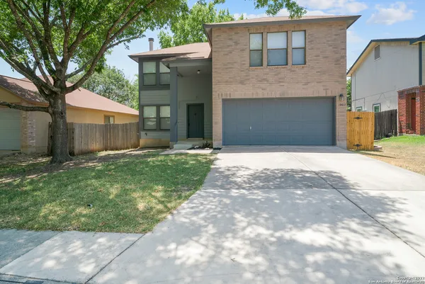 $1,750 | 12811 Hunting Bear, San Antonio, TX 78249
