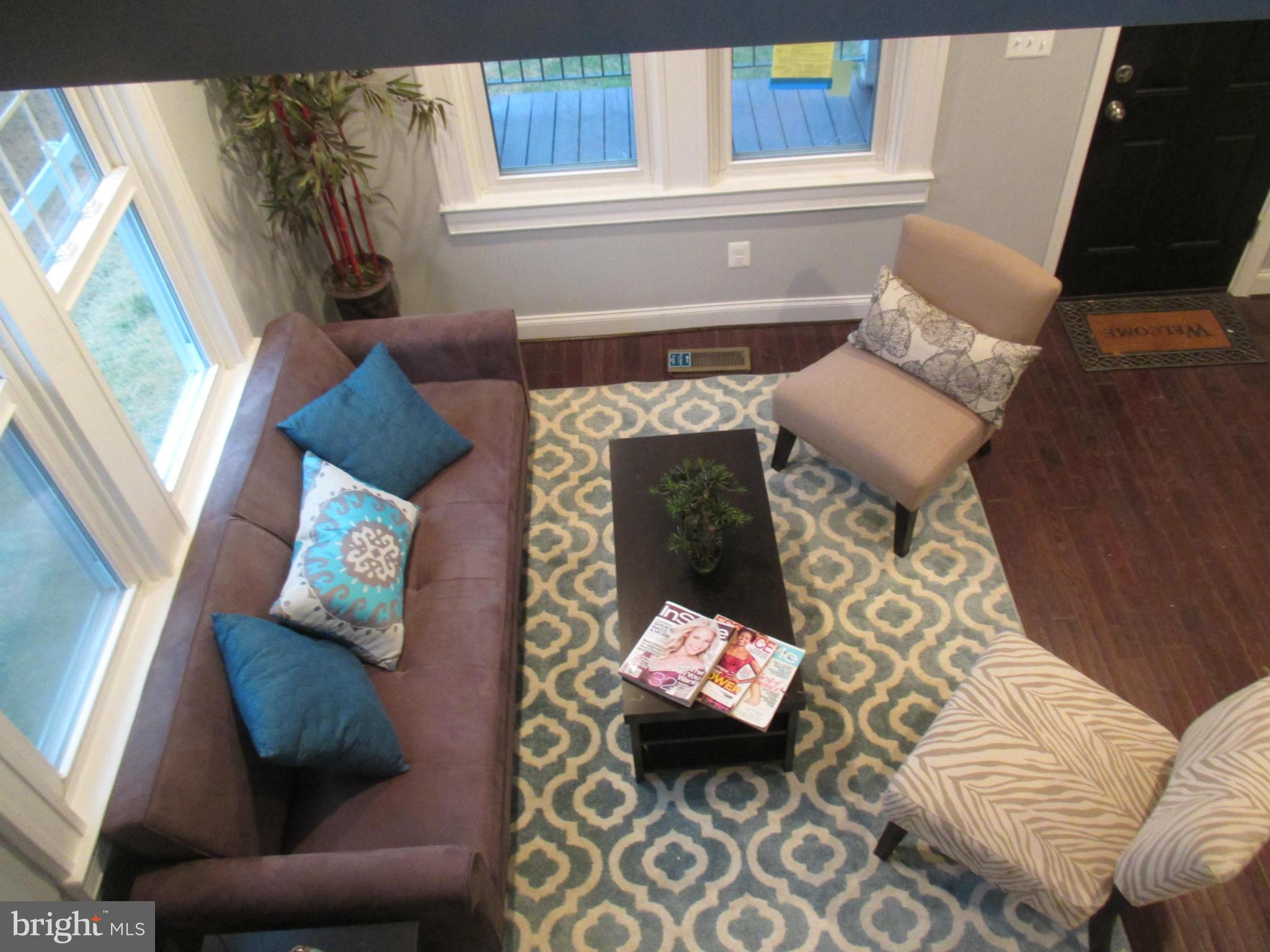 5510 Tramore Road Baltimore, MD 21214 - Photo 16 of 30 a living room with furniture and a window