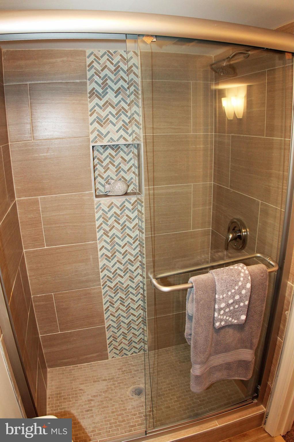 5510 Tramore Road Baltimore, MD 21214 - Photo 25 of 30 a bathroom with a shower