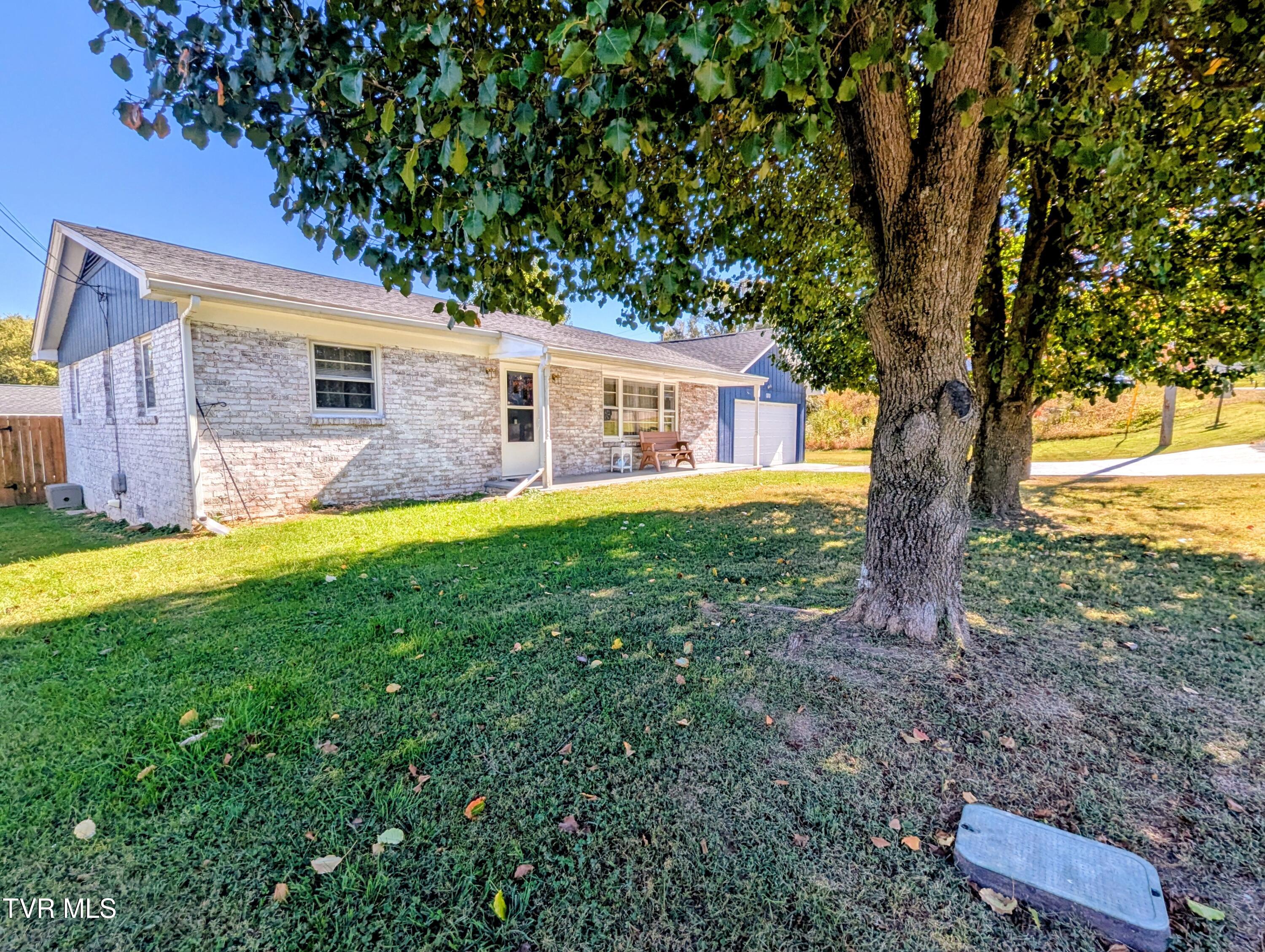 100 Casey Jones Road Erwin, TN 37650 - Photo 4 of 64 Front(5)
