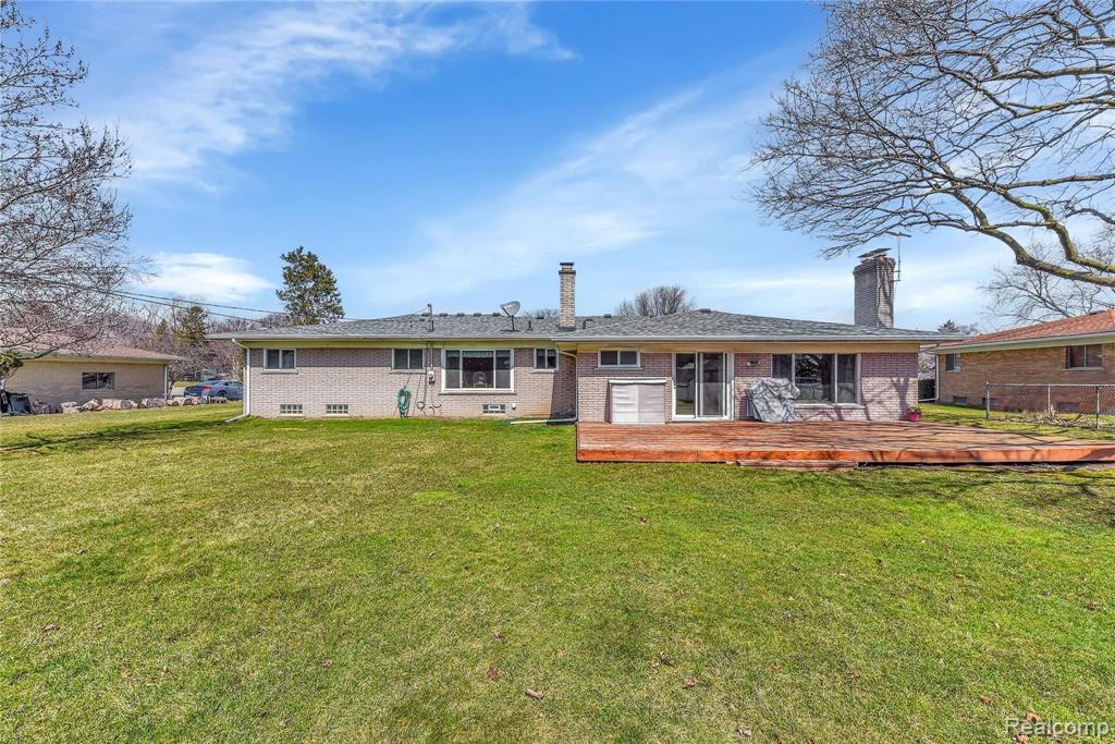 2073 Walton Boulevard Rochester Hills, MI 48309 - Photo 25 of 29