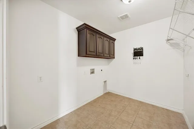 $699,000 | 528 Hubbard Circle, Nevada, TX 75173