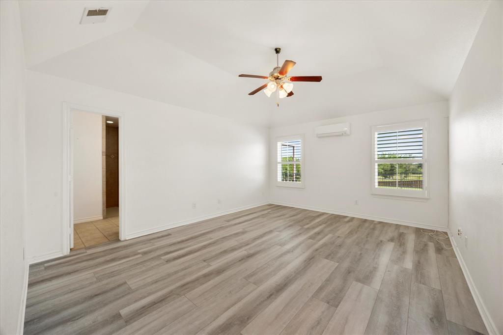 528 Hubbard Circle Nevada, TX 75173 - Photo 30 of 36 MASTER