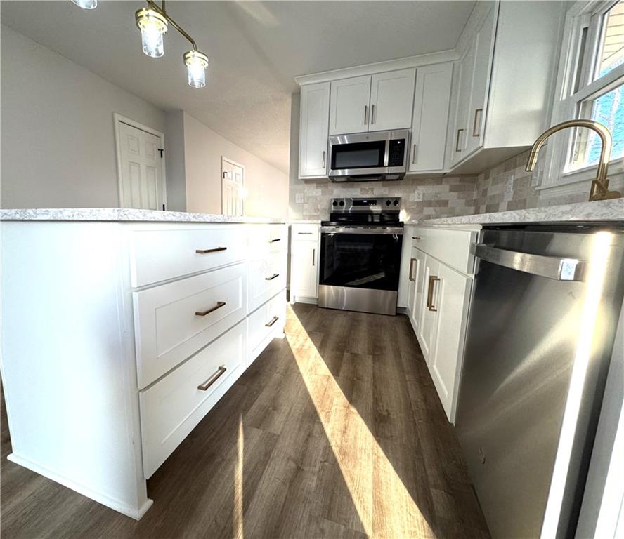 1001 Clinton Street Lathrop, MO 64465 - Photo 7 of 26