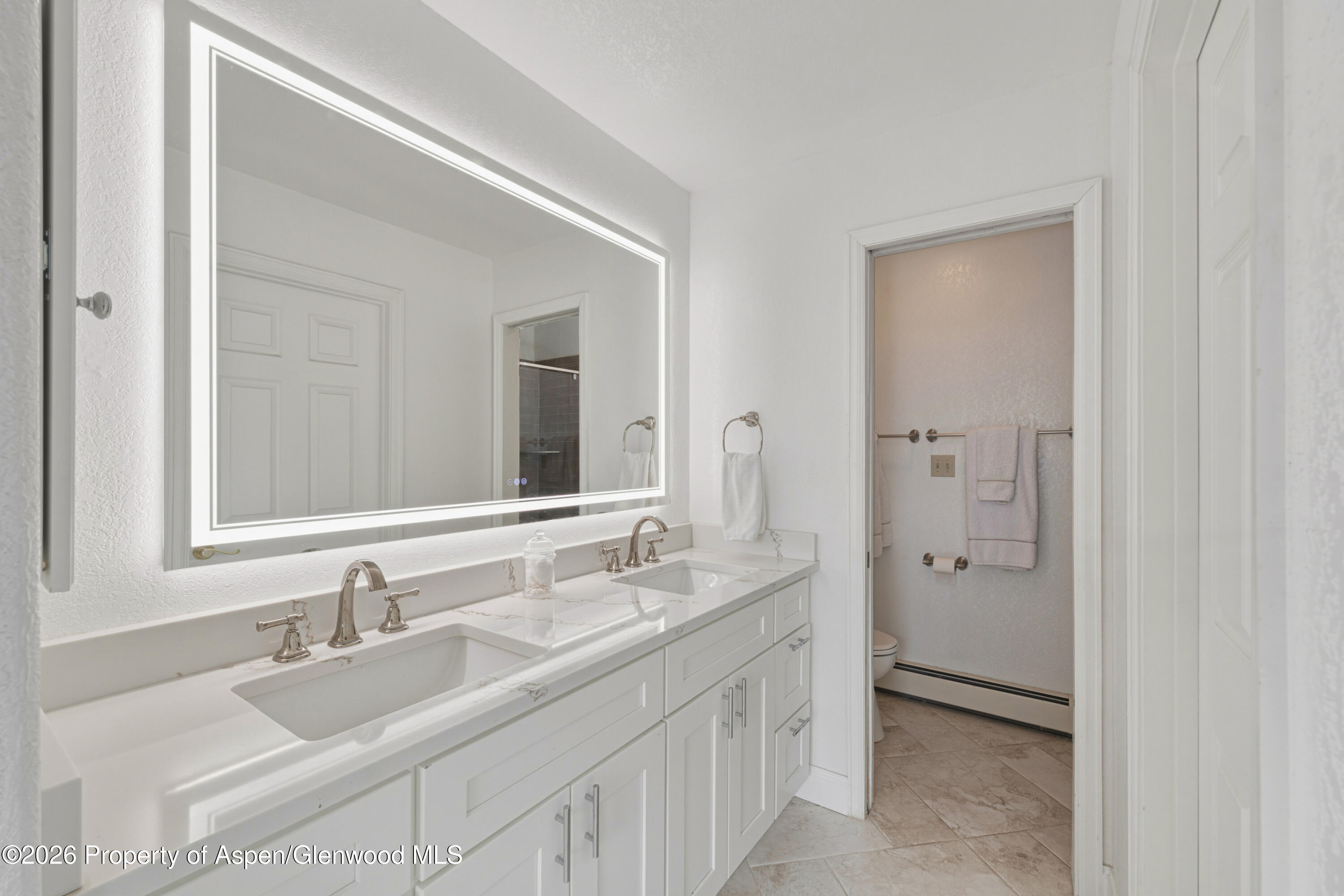 14 West Ridge Court Battlement Mesa, CO 81635 - Photo 13 of 30 primary bathroom