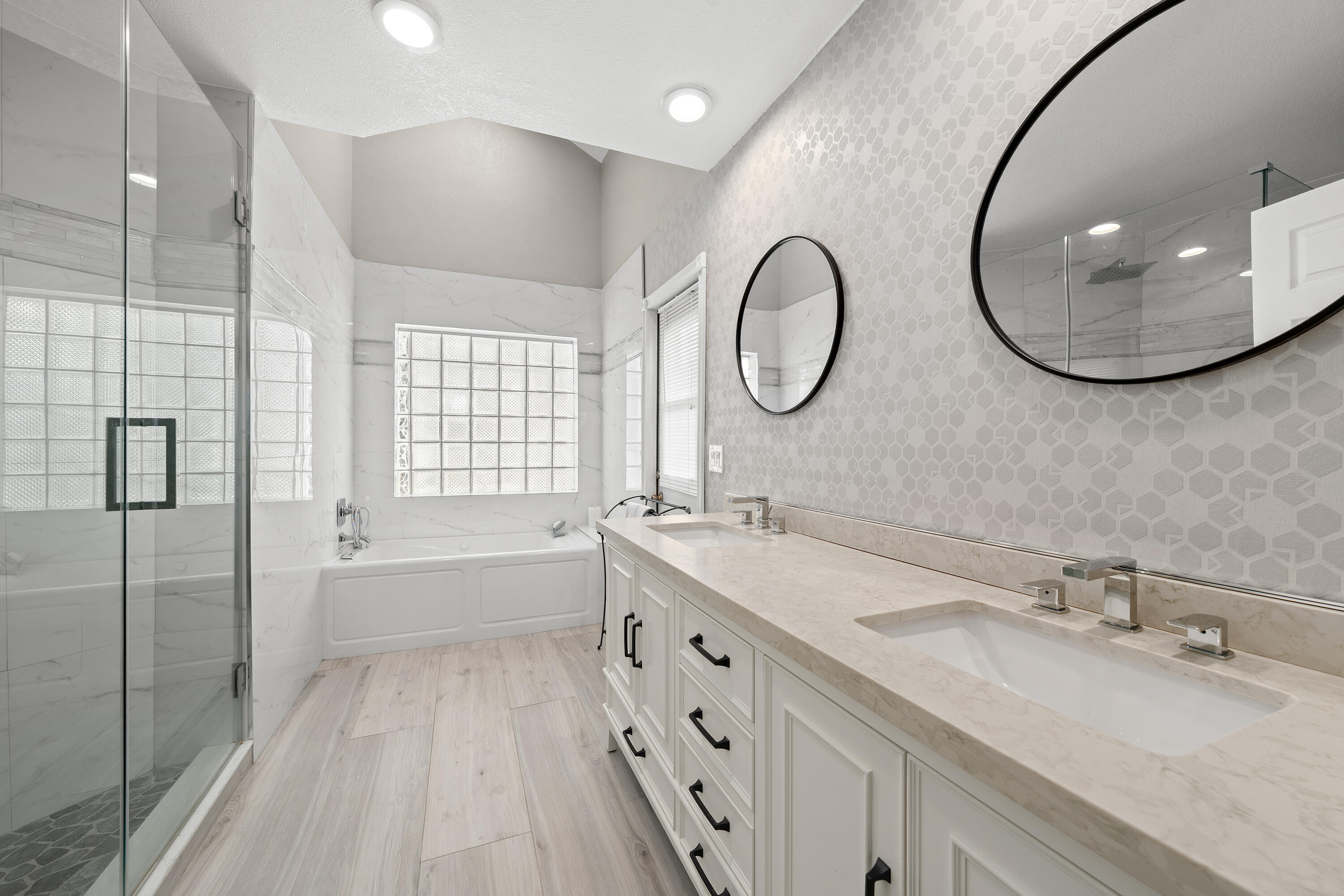 18956 La Costa Lane Boca Raton, FL 33496 - Photo 13 of 48 Master Bath
