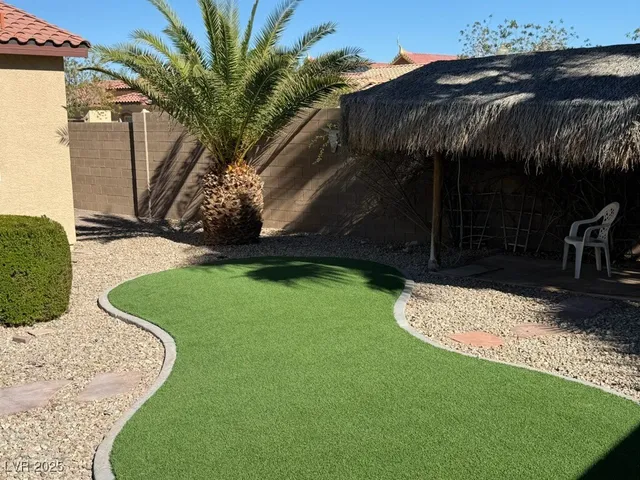 $3,200 | 7163 Adobe Falls Court, Las Vegas, NV 89113