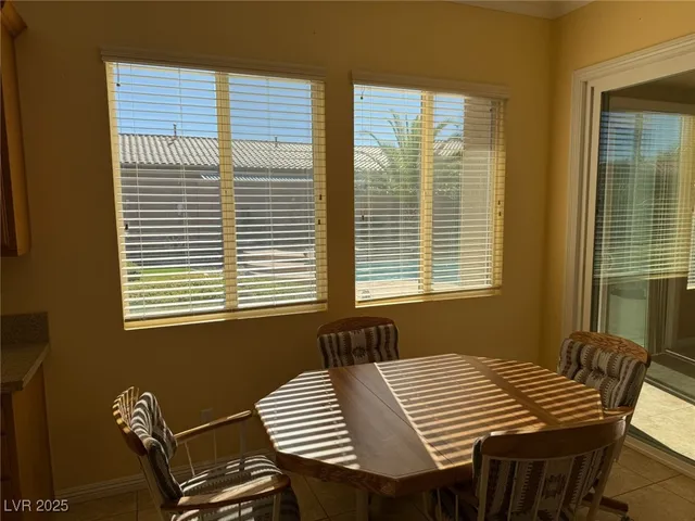 $3,200 | 7163 Adobe Falls Court, Las Vegas, NV 89113