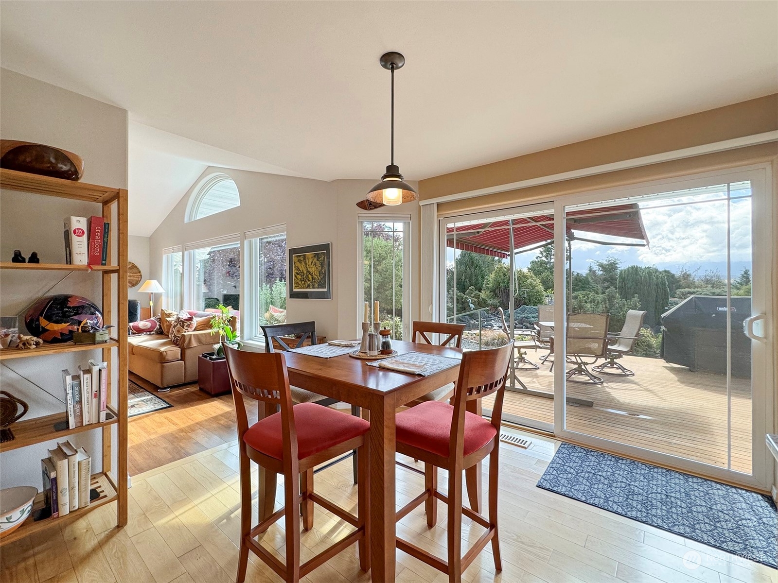 102 Galaxy View Court Sequim, WA 98382 - Photo 15 of 40