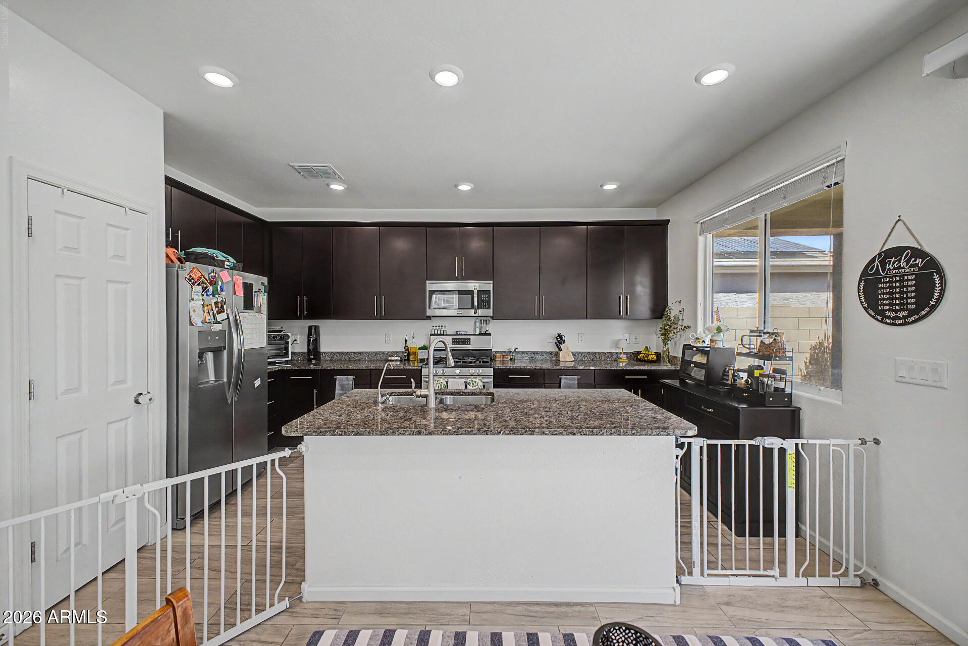 13023 West Lamar Road Glendale, AZ 85307 - Photo 12 of 51 14 - Lamar