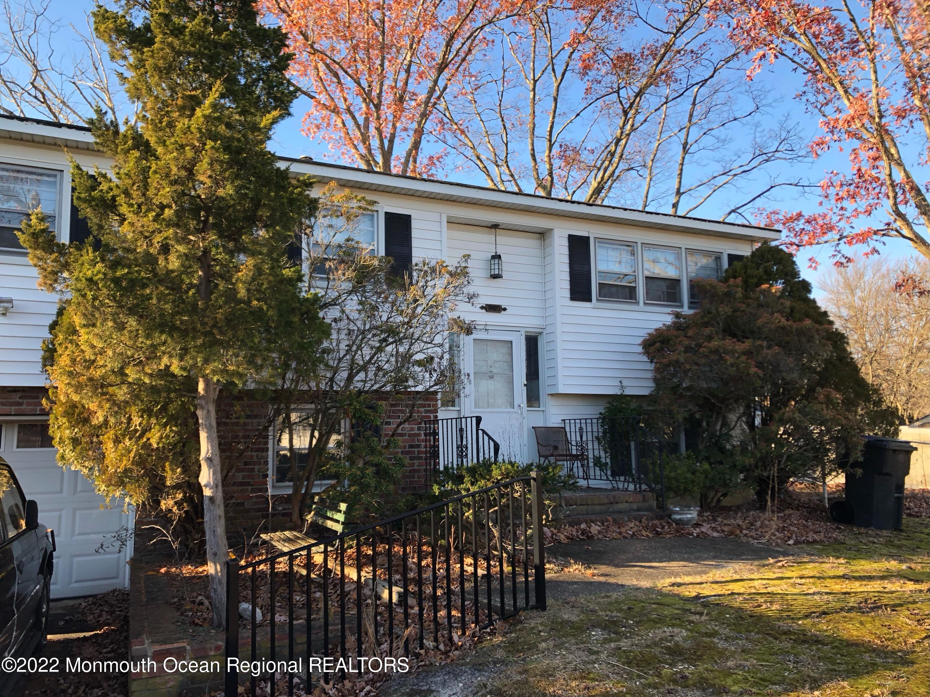 860 New Jersey Avenue, Toms River, NJ 08753 Compass