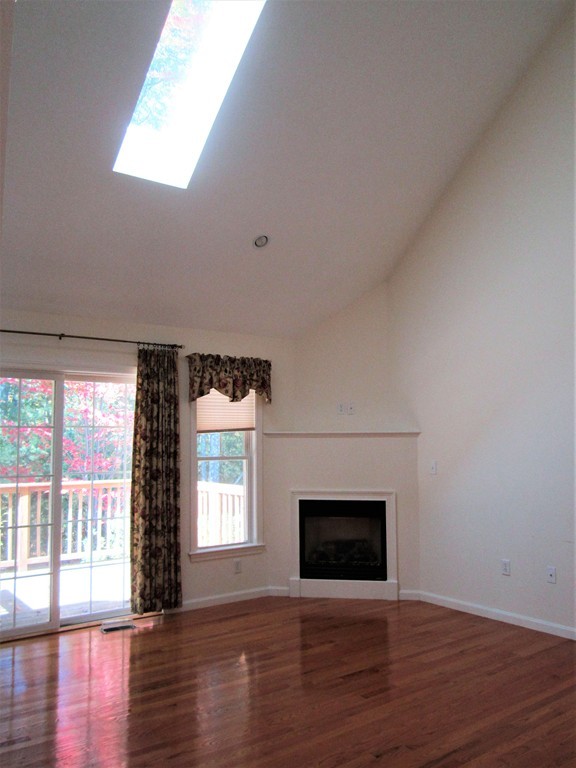 17 Country Hill Road, Unit 17 Holden, MA 01522 - Photo 11 of 22