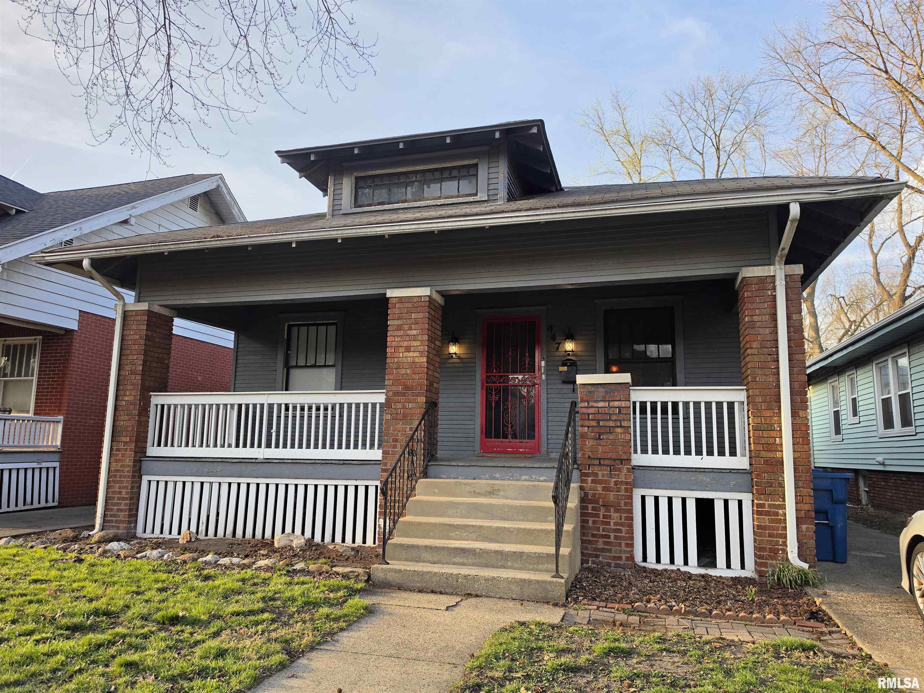 447 West Cook Street Springfield, IL 62704 - Photo 1 of 13 Gallery Image 1