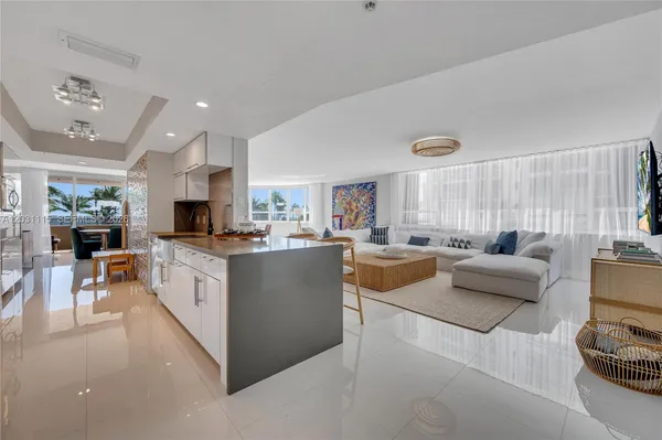 $10,000 | 10175 Collins Avenue, Unit 102, Bal Harbour, FL 33154