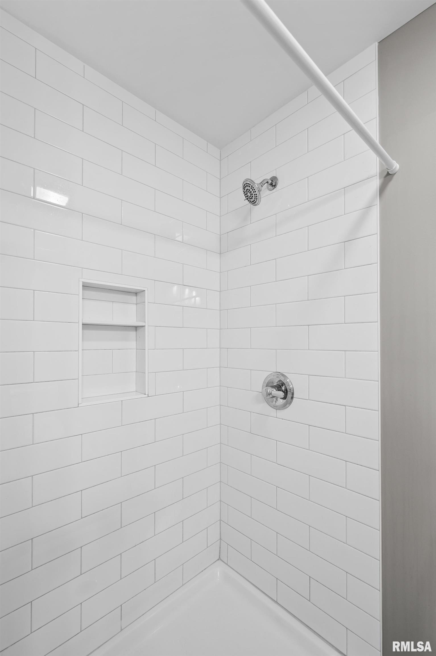 3048 Shane Way Bettendorf, IA 52722 - Photo 20 of 22