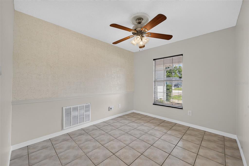 4854 Rabama Place Orlando, FL 32812 - Photo 11 of 29 Gallery Image 11