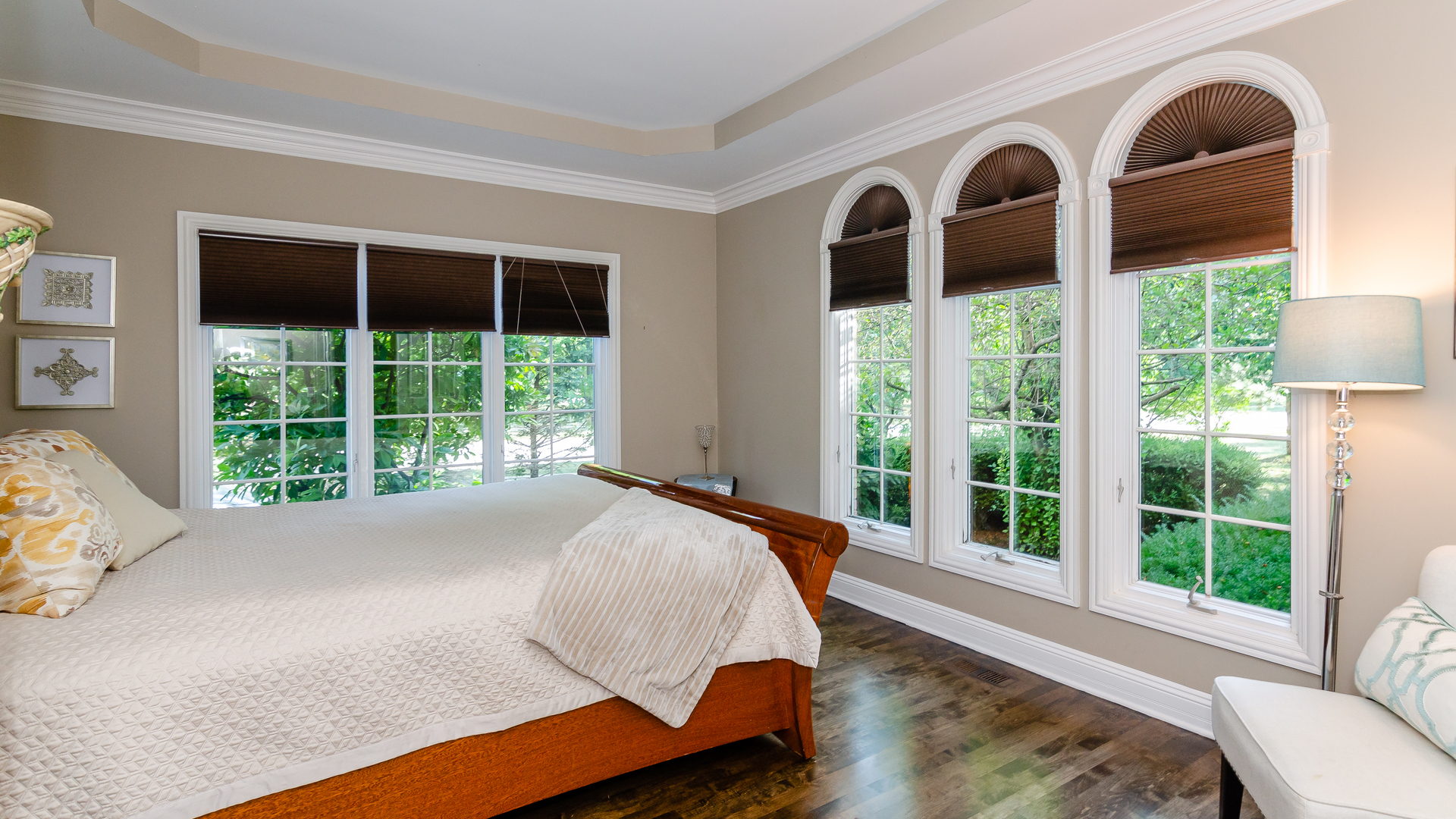 6919 Fieldstone Drive Burr Ridge, IL 60527 - Photo 19 of 58 a bed sitting in a bedroom next to a window